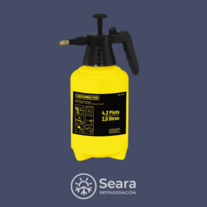 Pulverización con múltiples propósitos: jardinería, automotores, control de plagas. Ajuste fácil, boquilla duradera de latón hace que esto sea perfecto para: rociar, nebulizadas, limpieza de coches y control de plagas. Construido para durar. Toberas de latón ajustables a prueba de óxido y armadura reforzada/resistente a daños en el cuerpo. Sellado resistente a químicos que previenen fugas. Bloqueo de gatillo para pulverización continua. Capacidad: 2,0 Litros.
